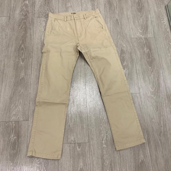 Foto artículo Ref. 35: Pantalón chino beige